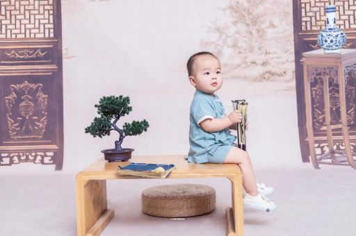 本溪宝宝吃迷糊奶如何纠正